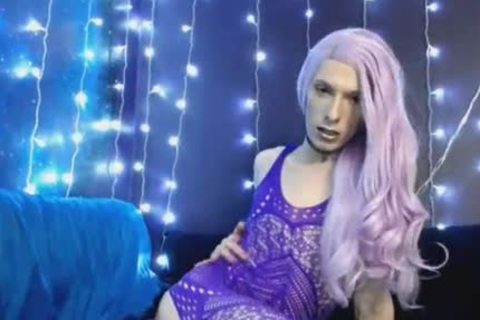 blonde tranny Enjoys Playing Her 10-Pounder And wazoo