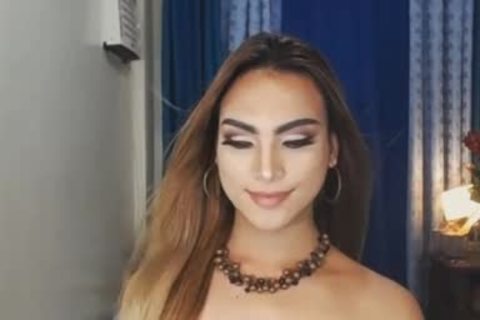 oriental tranny Jerking Her penis In Room Solo Masturbation