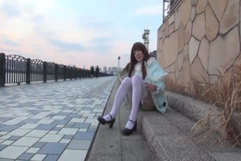 oriental Gurl Public Play