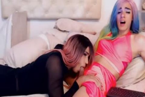 amateur shemale couple fellatio-stimulation