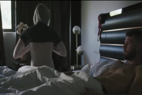 filthy lad Enjoys Having pleasure With Her Petite TBabe Girlfriend Ella Hollywood