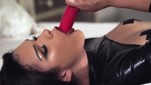 Trans Angels: Inked Alisia Rae dildo fun