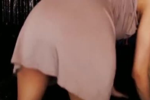 Ladyboy large 10-Pounder